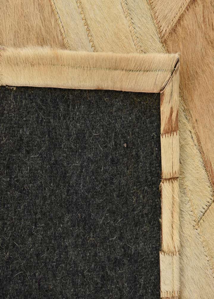 2' 2 x 3' 1 Cowhide Rug