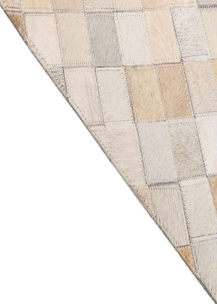 6' x 9' Cowhide Stocks Rug