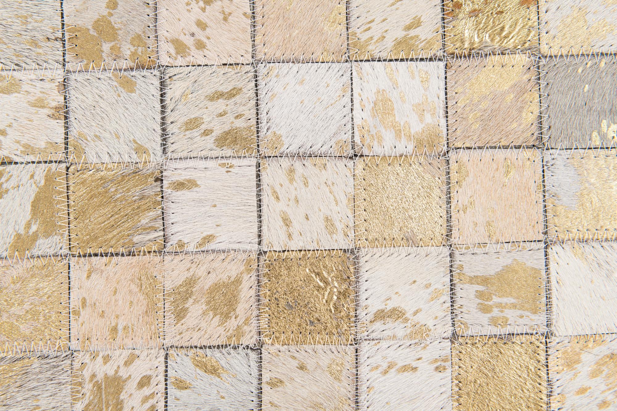 6' x 9' Cowhide Stocks Rug
