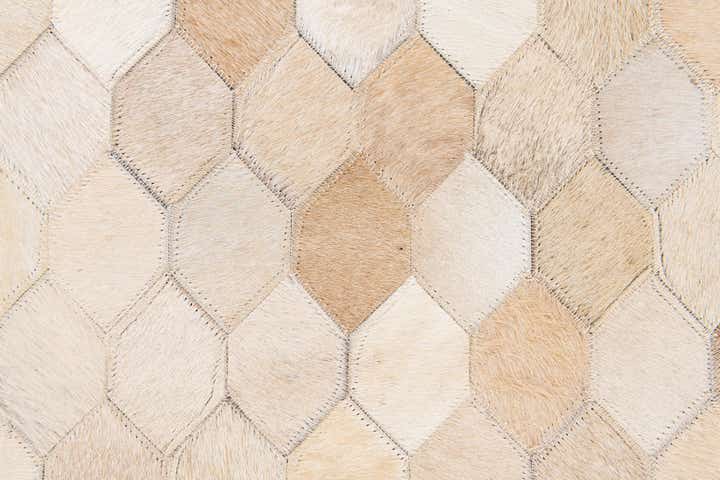 6' 8 x 10' Cowhide Stocks Rug