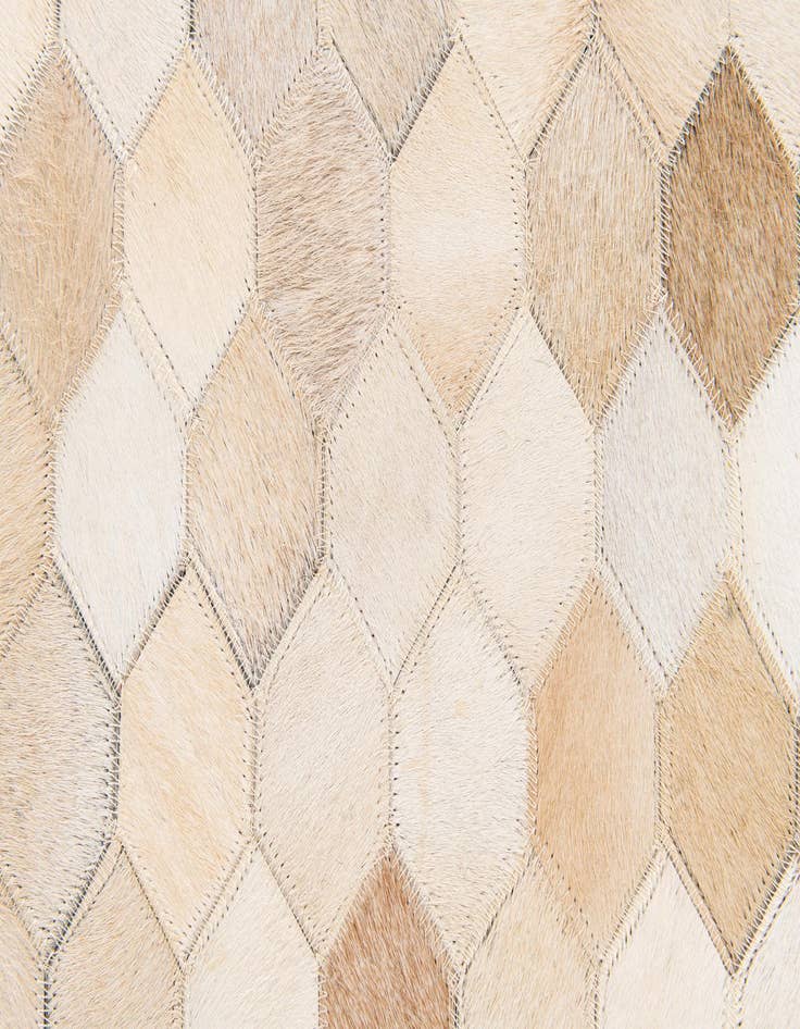 Detail image of 6' 8 x 10' 1 Cowhide Stocks Rug