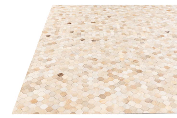 Detail image of 6' 9 x 9' 11 Cowhide Stocks Rug