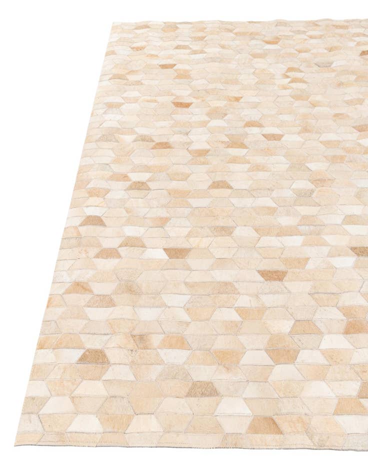 Detail image of 5' x 8' Cowhide Stocks Rug