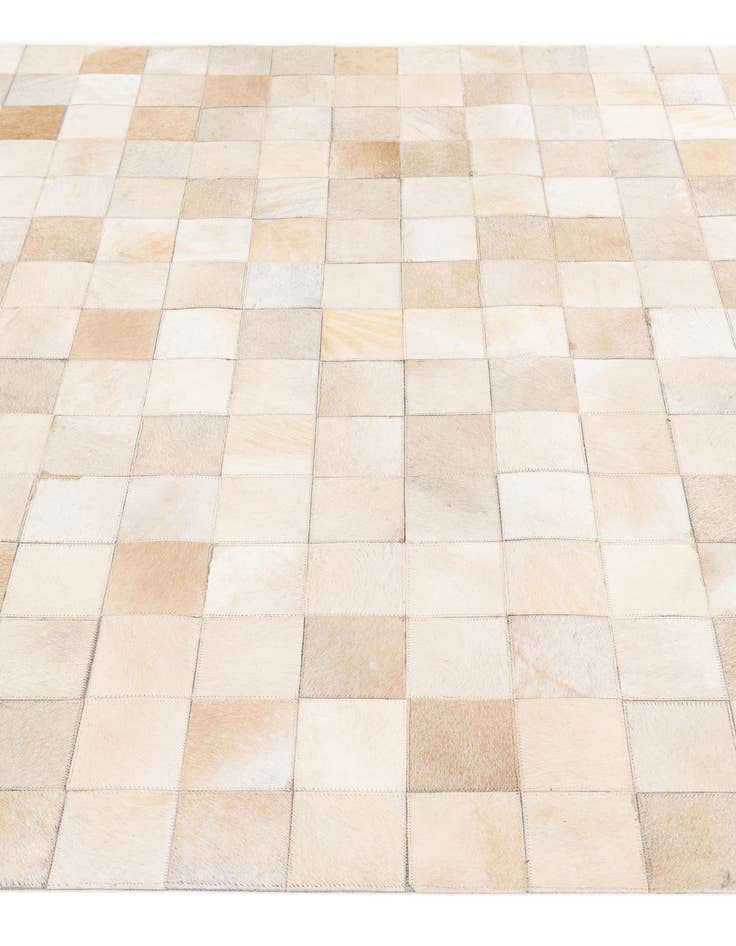 Detail image of 4' 11 x 7' 11 Cowhide Stocks Rug