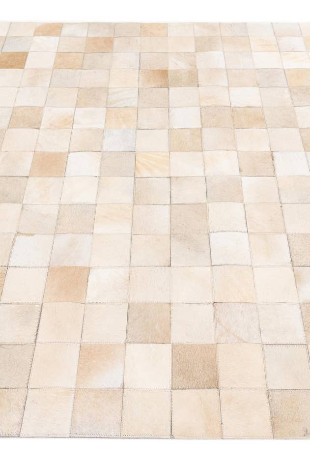 Detail image of 4' 11 x 7' 11 Cowhide Stocks Rug