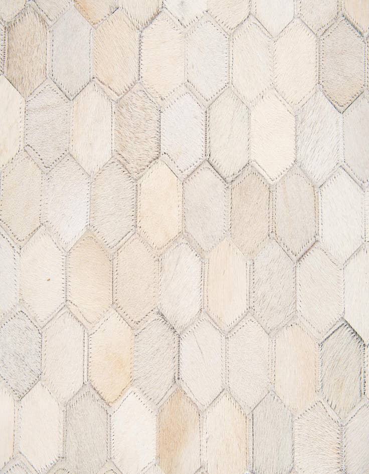 Detail image of 4' 11 x 7' 11 Cowhide Stocks Rug