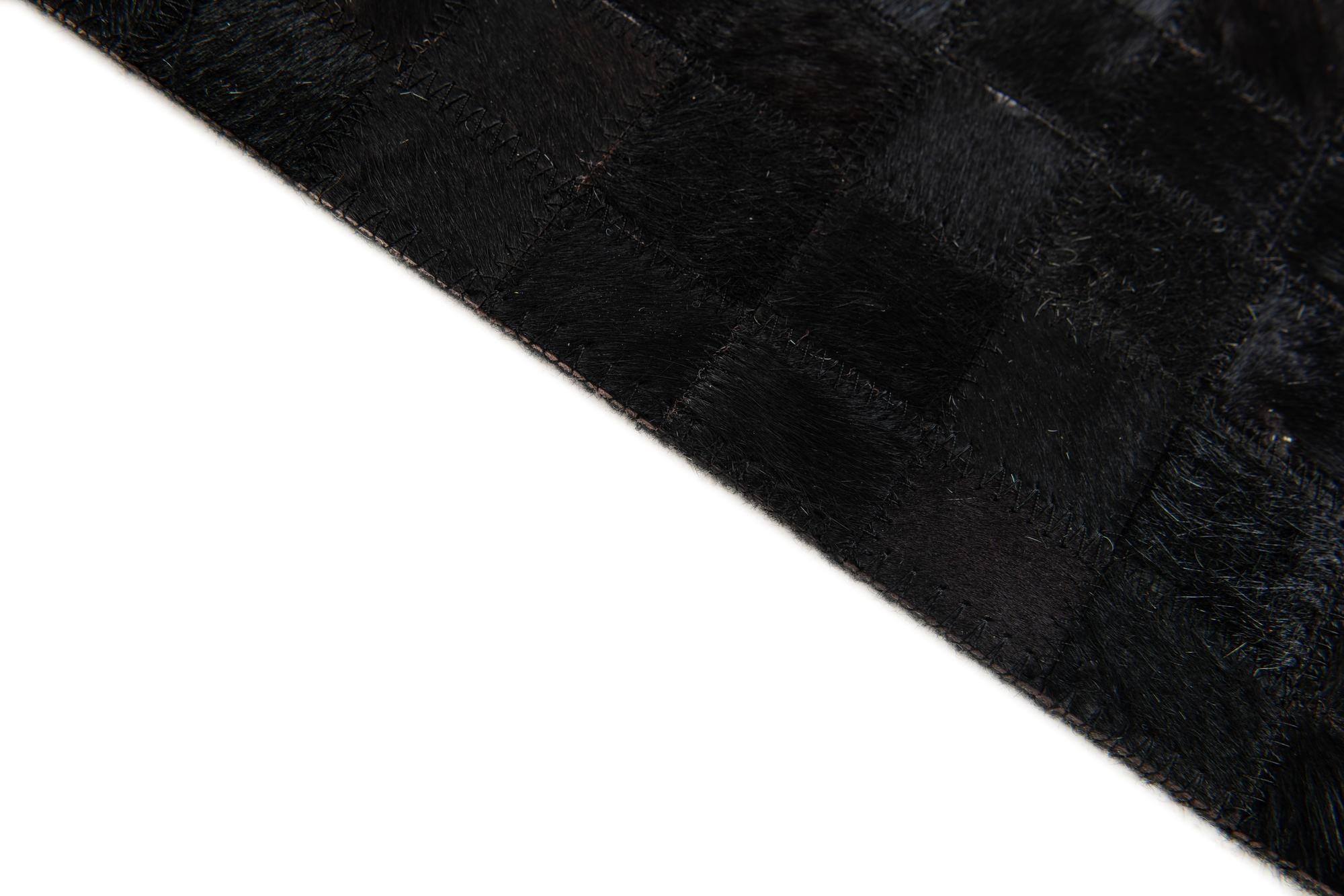 5' 1 x 8' Cowhide Stocks Rug