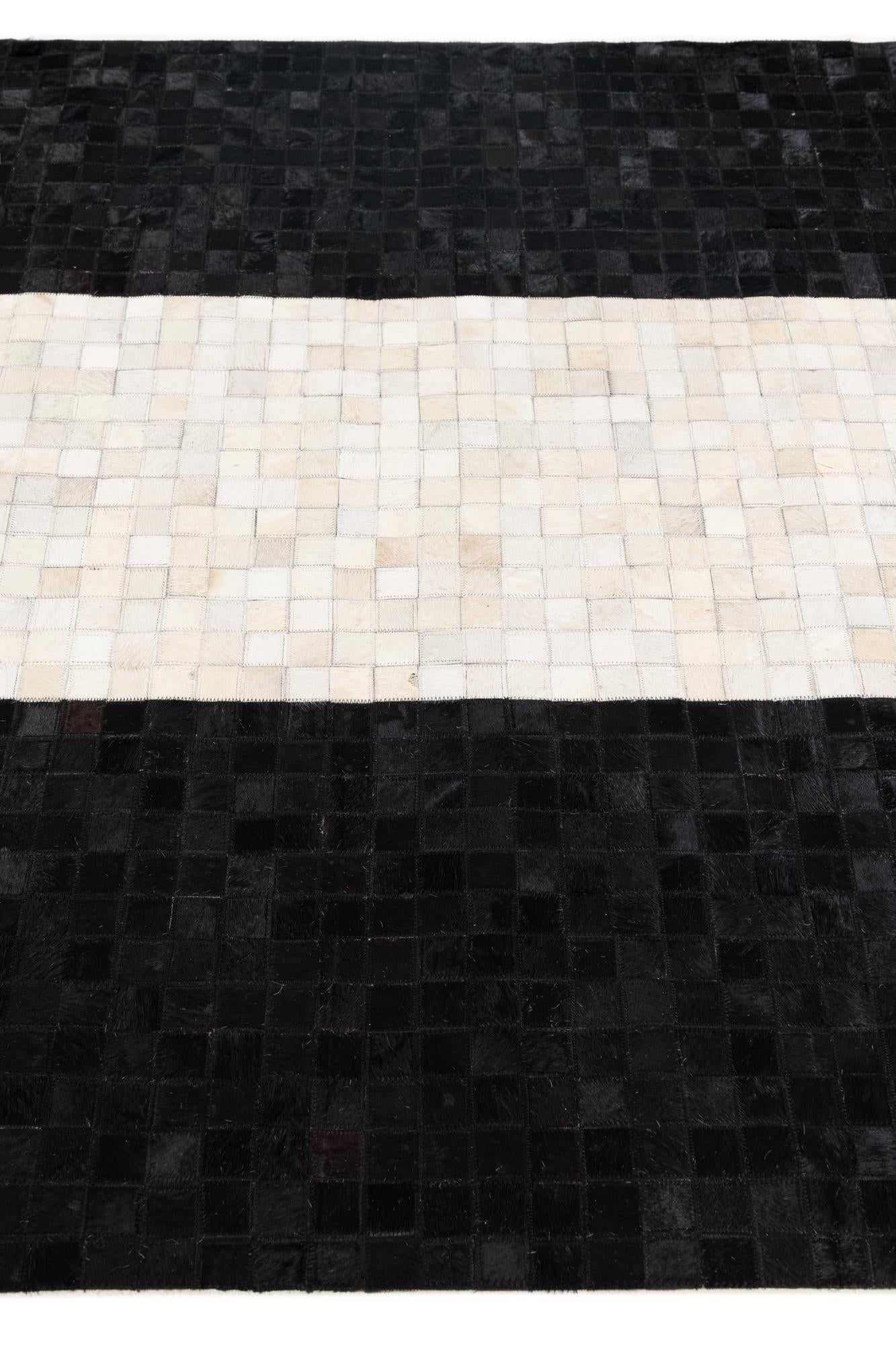 4' 11 x 8' Cowhide Stocks Rug