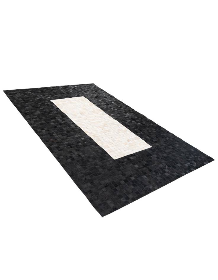 Detail image of 5' x 8' 1 Cowhide Stocks Rug