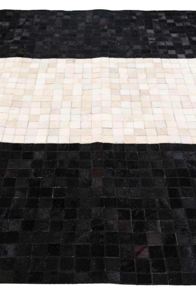 5' x 8' 1 Cowhide Stocks Rug