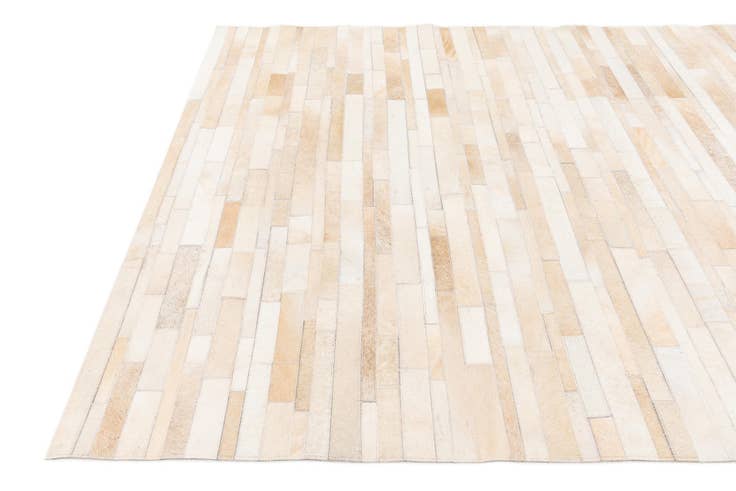 Detail image of 5' x 8' Cowhide Stocks Rug