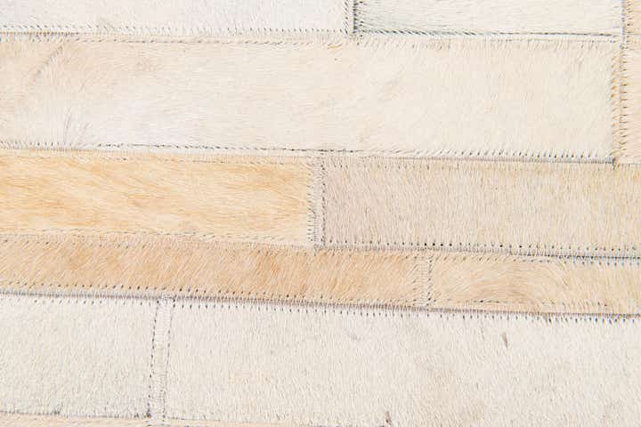 5' x 8' Cowhide Stocks Rug