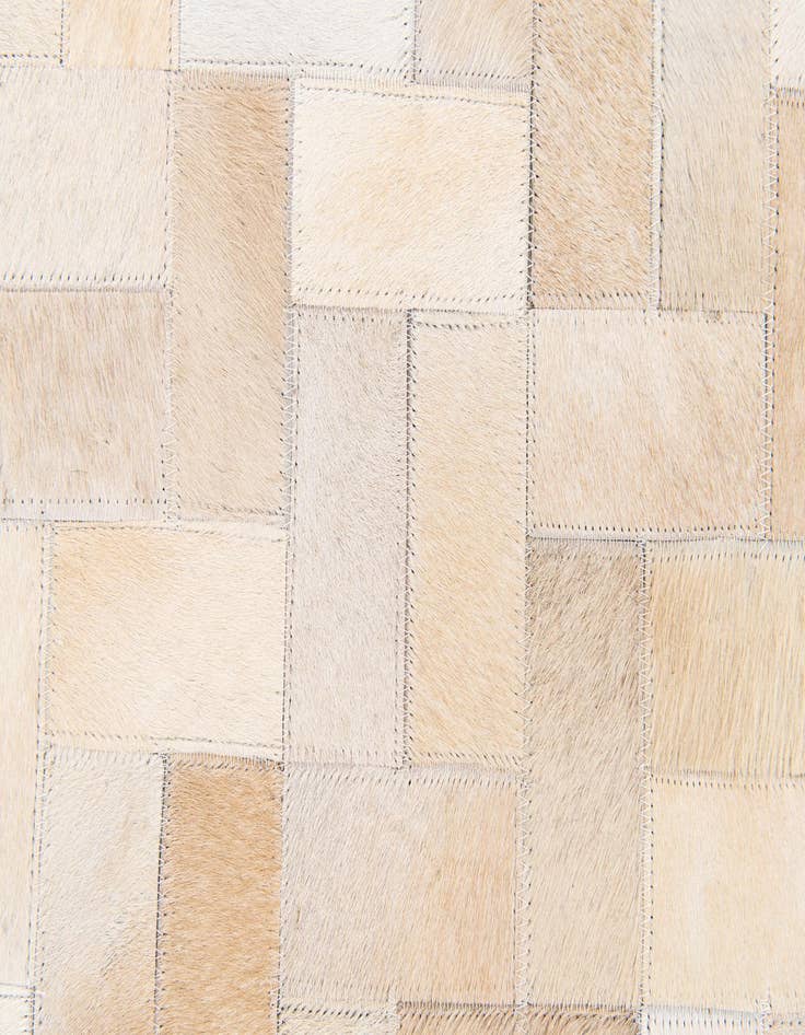 Detail image of 4' 11 x 7' 11 Cowhide Stocks Rug