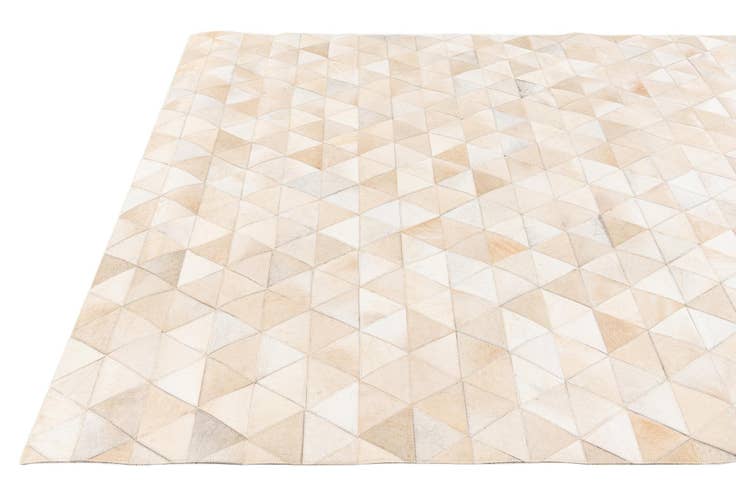 Detail image of 5' 1 x 8' 1 Cowhide Stocks Rug