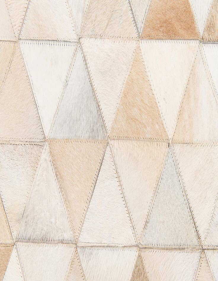 Detail image of 5' 1 x 8' 1 Cowhide Stocks Rug