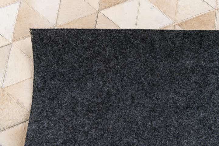 5' 1 x 8' 1 Cowhide Stocks Rug