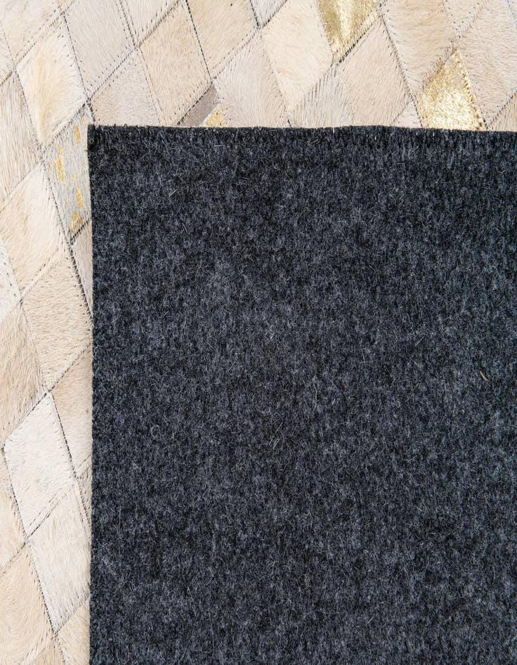 Detail image of 5' 3 x 7' 6 Cowhide Stocks Rug