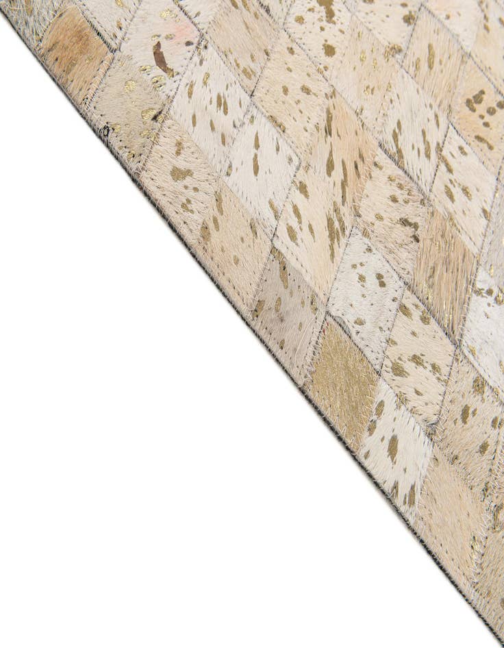 Detail image of 5' 3 x 7' 5 Cowhide Stocks Rug