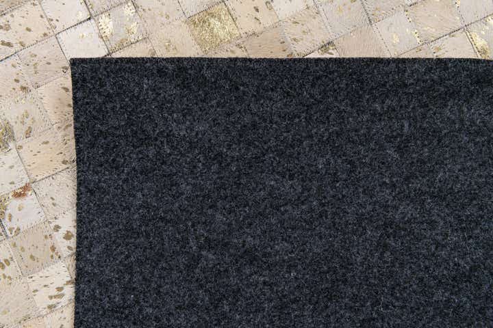 5' 3 x 7' 5 Cowhide Stocks Rug