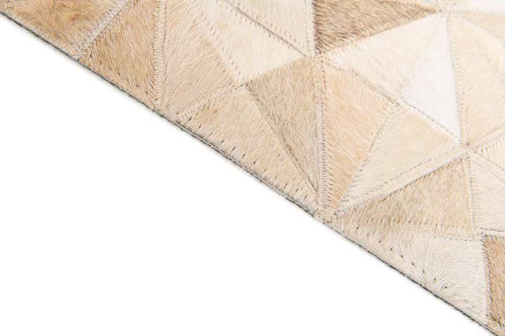 6' 8 x 9' 8 Cowhide Stocks Rug