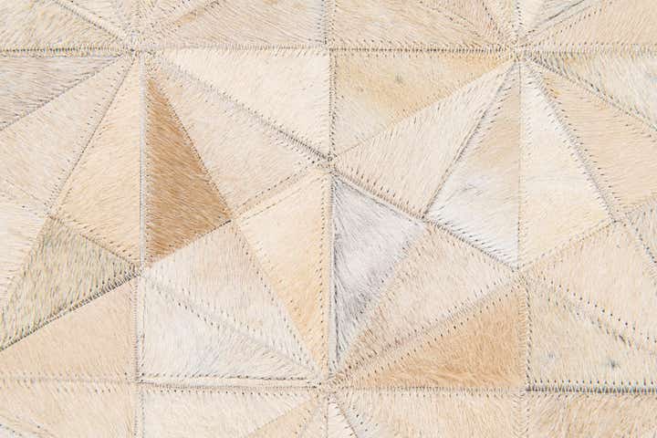 6' 8 x 9' 8 Cowhide Stocks Rug