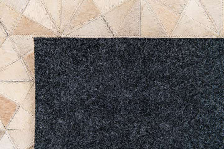 6' 8 x 9' 8 Cowhide Stocks Rug