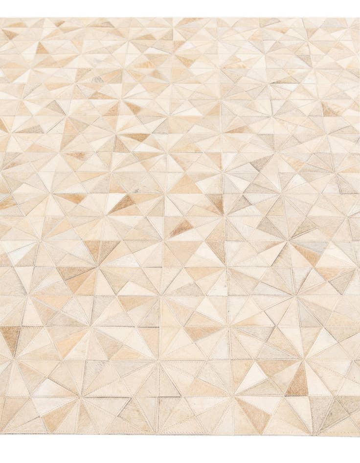 Detail image of 4' 8 x 6' 7 Cowhide Stocks Rug