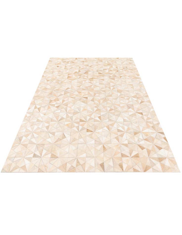 Detail image of 4' 8 x 6' 7 Cowhide Stocks Rug