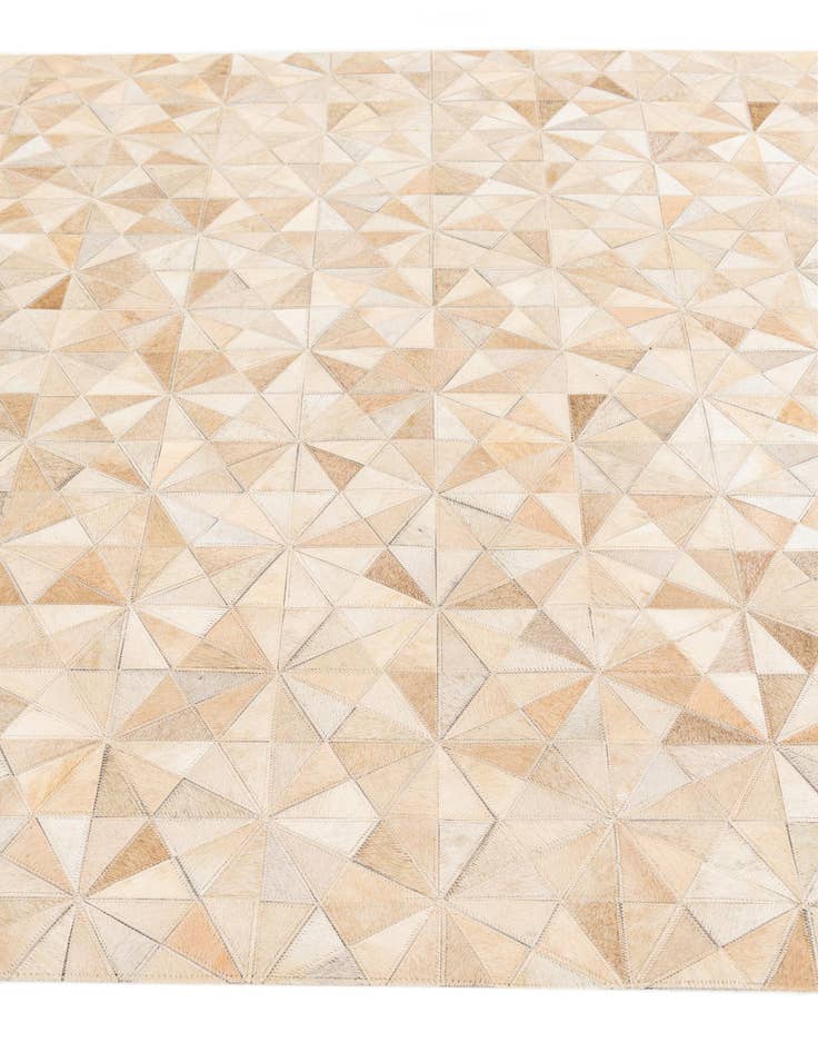 Detail image of 4' 8 x 6' 7 Cowhide Stocks Rug