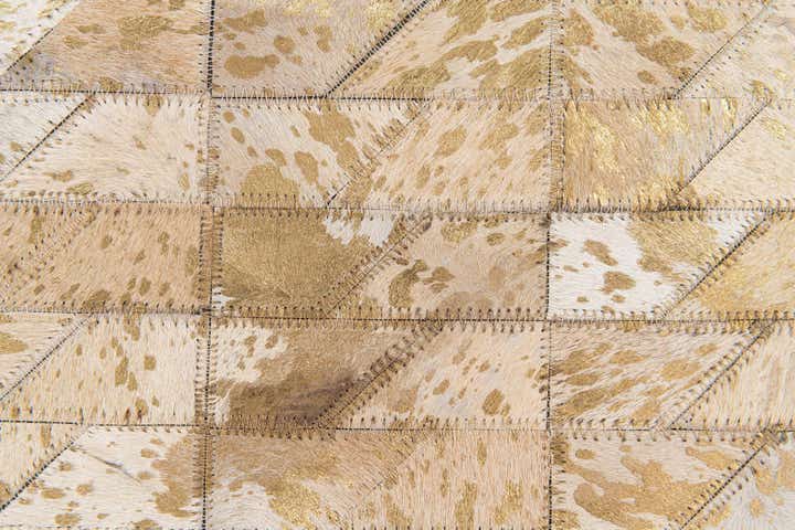 4' 8 x 6' 6 Cowhide Stocks Rug