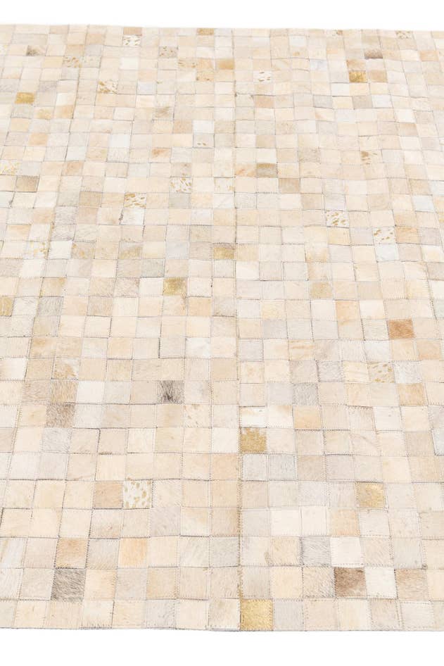 Detail image of 4' x 5' 6 Cowhide Stocks Rug