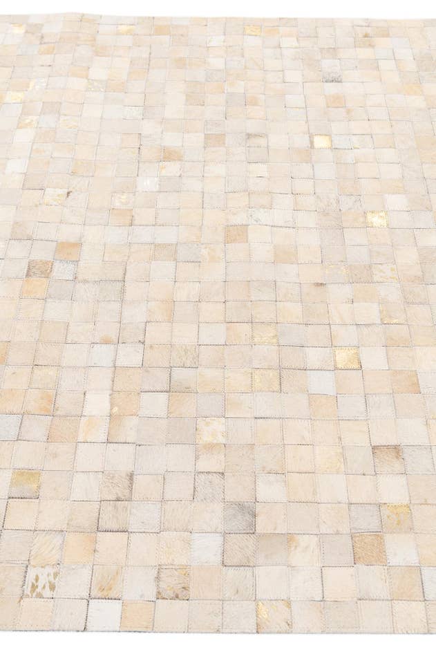 Detail image of 4' x 5' 7 Cowhide Stocks Rug