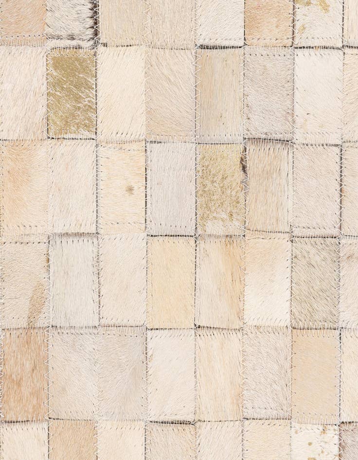 Detail image of 4' x 5' 8 Cowhide Stocks Rug