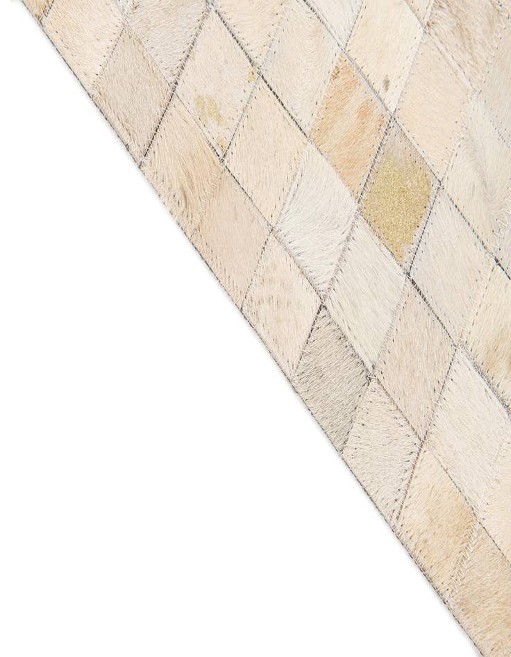 Detail image of 4' 1 x 5' 8 Cowhide Stocks Rug