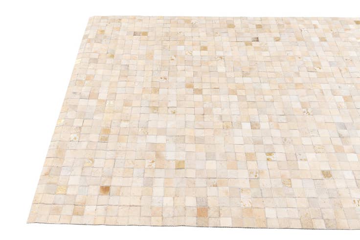 Detail image of 4' x 5' 7 Cowhide Stocks Rug