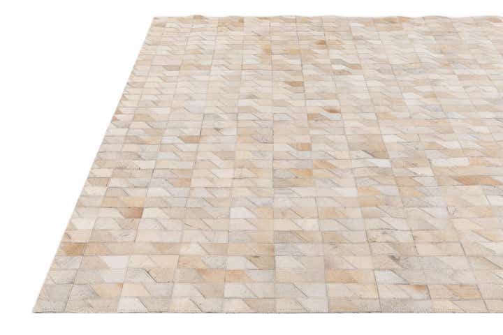 4' 5 x 5' 2 Cowhide Stocks Rug
