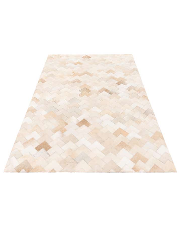 4' 1 x 6' Cowhide Stocks Rug