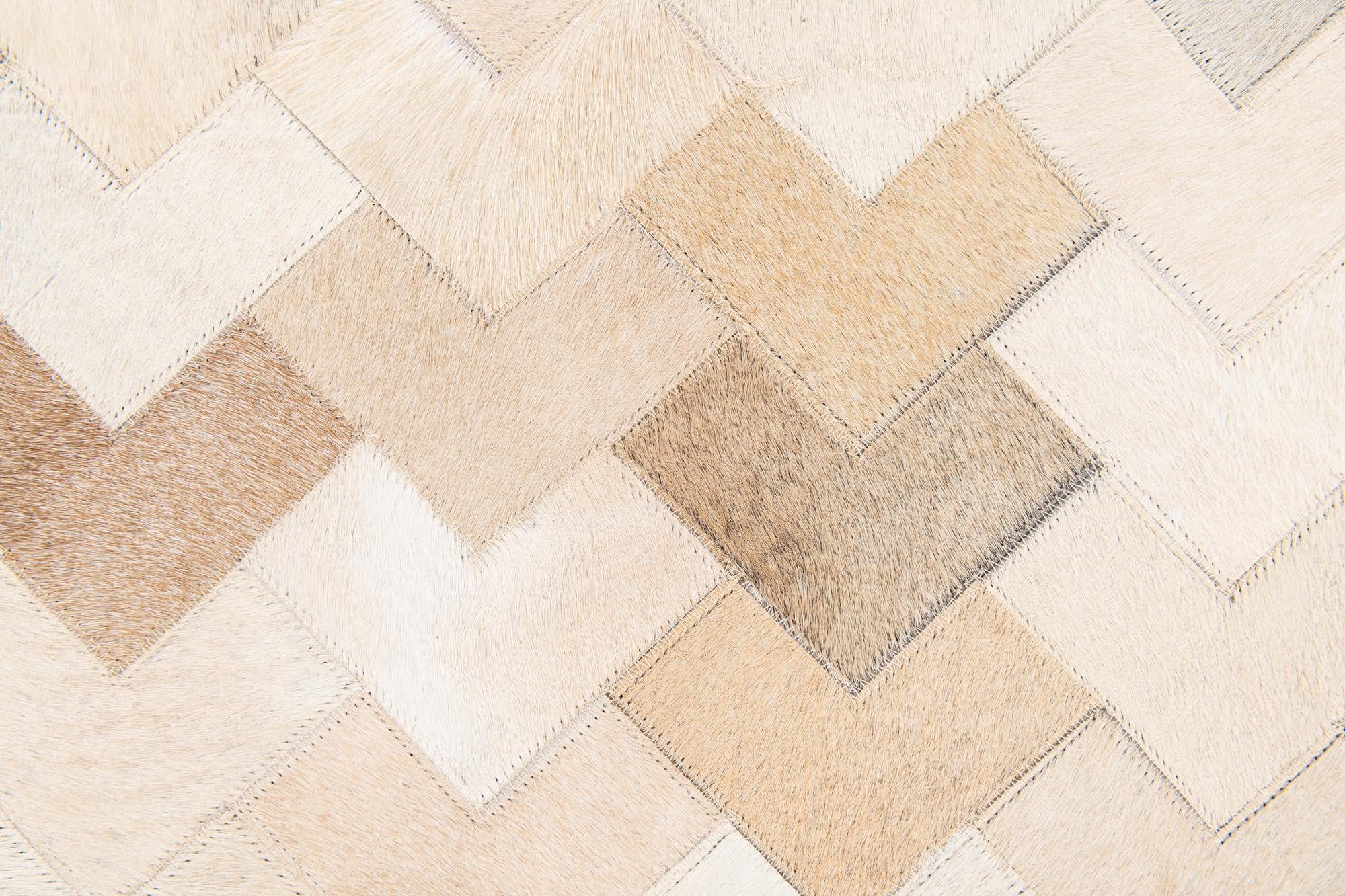 4' 1 x 6' Cowhide Stocks Rug