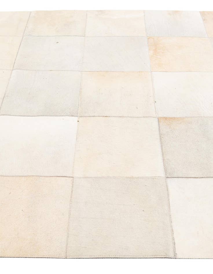 Detail image of 4' 7 x 6' 5 Cowhide Stocks Rug