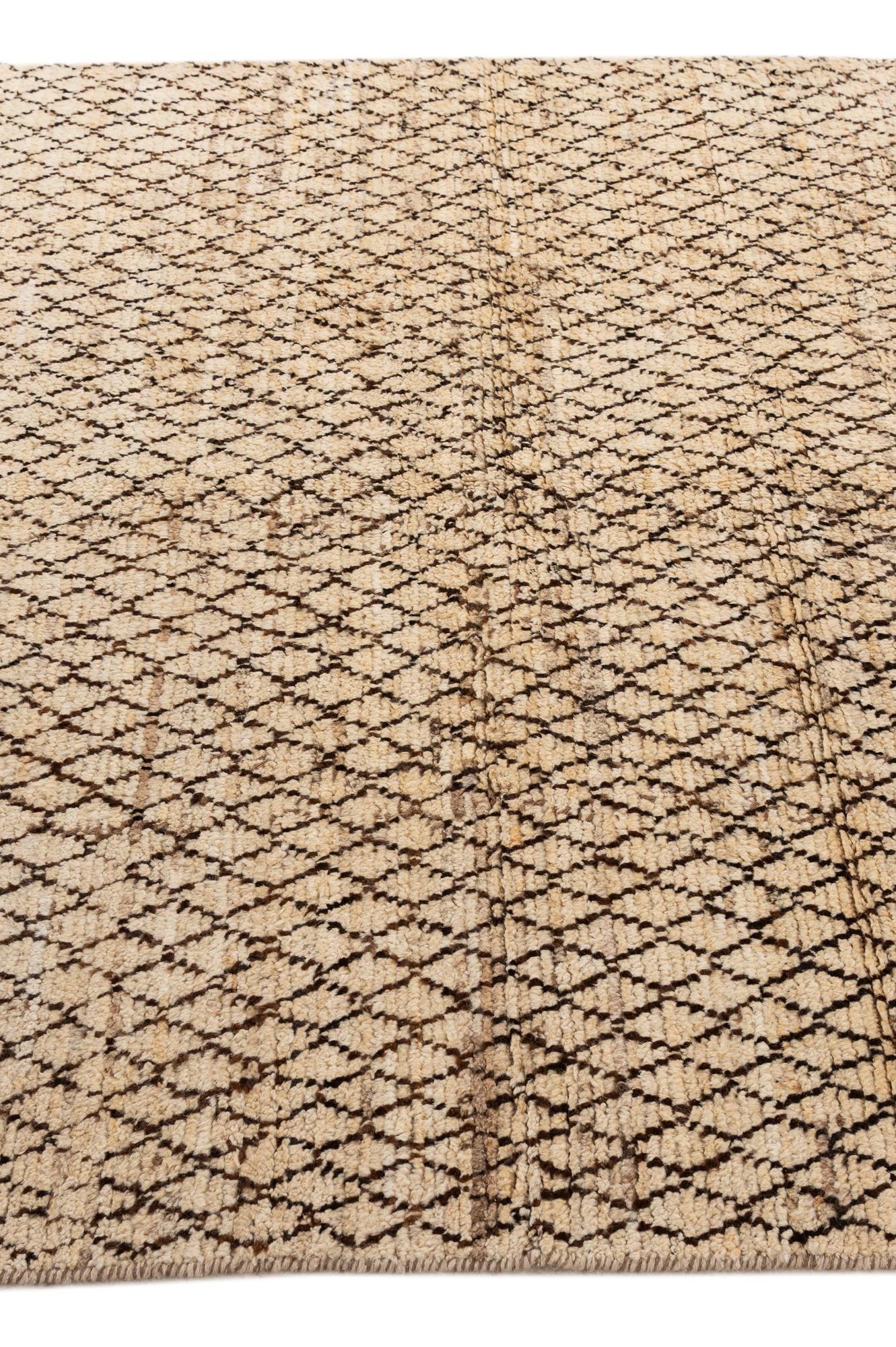 5' 5 x 7' 9 Hand Knotted Darya Wool Rug