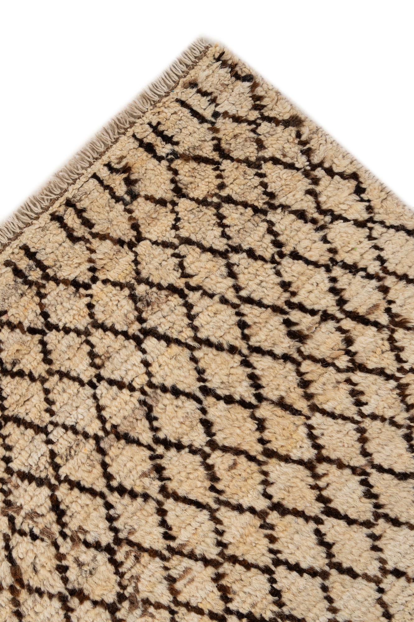 5' 5 x 7' 9 Hand Knotted Darya Wool Rug