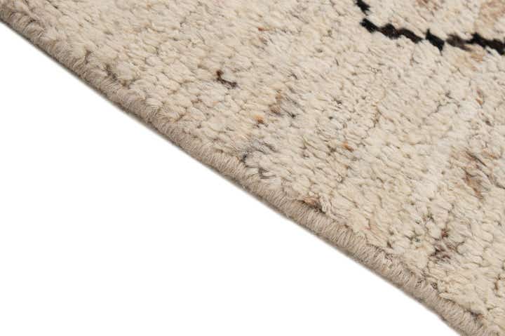 6' 6 x 9' 4 Hand Knotted Darya Wool Rug