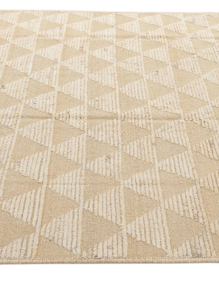 Detail image of 6' 5 x 9' 2  Hand Knotted Darya Wool Rug