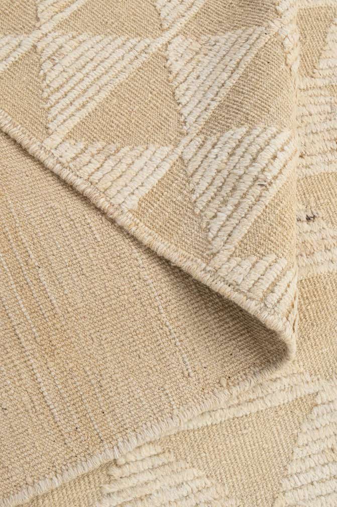 6' 5 x 9' 2 Hand Knotted Darya Wool Rug