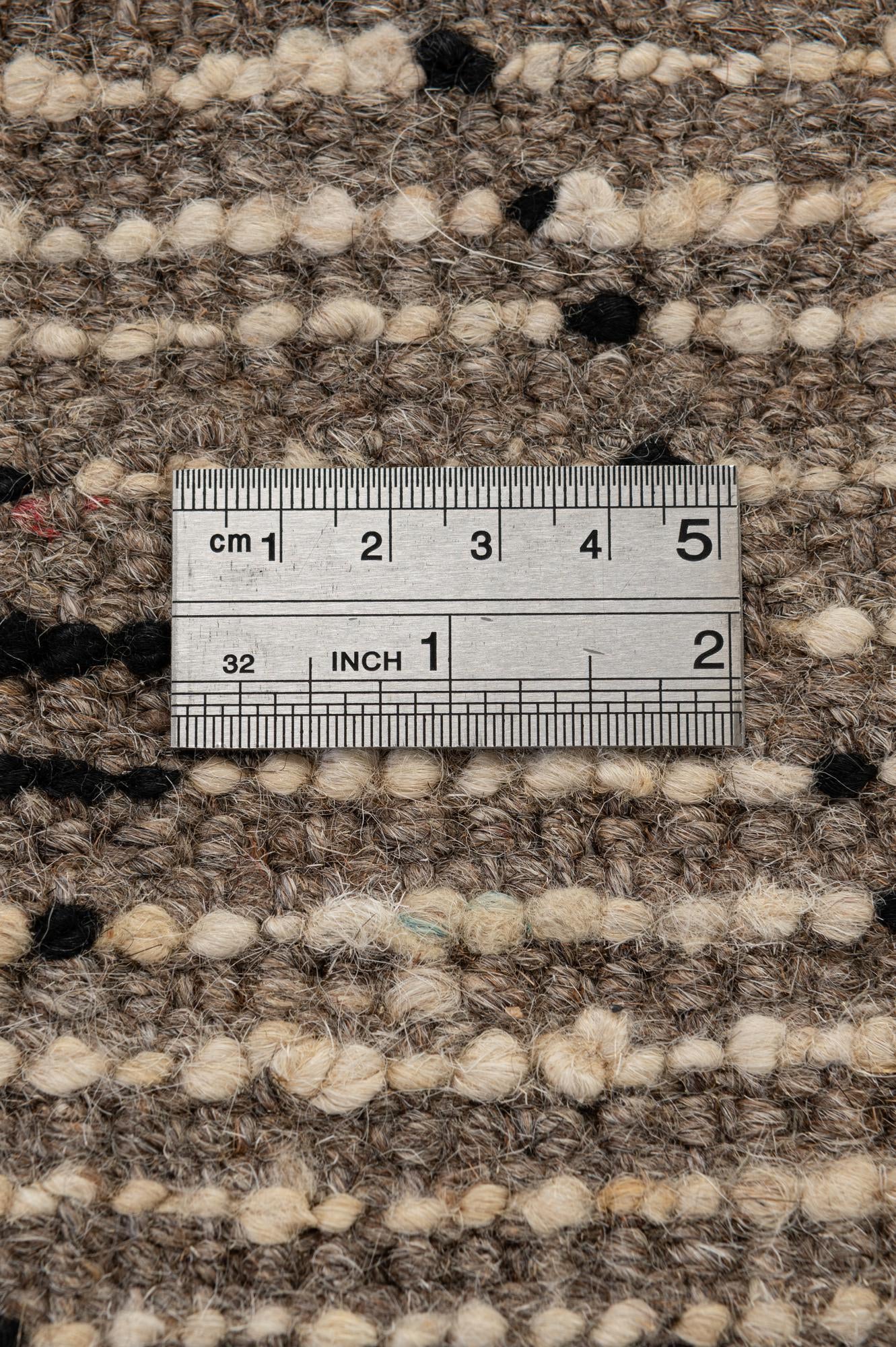 6' 9 x 9' 3 Hand Knotted Darya Wool Rug
