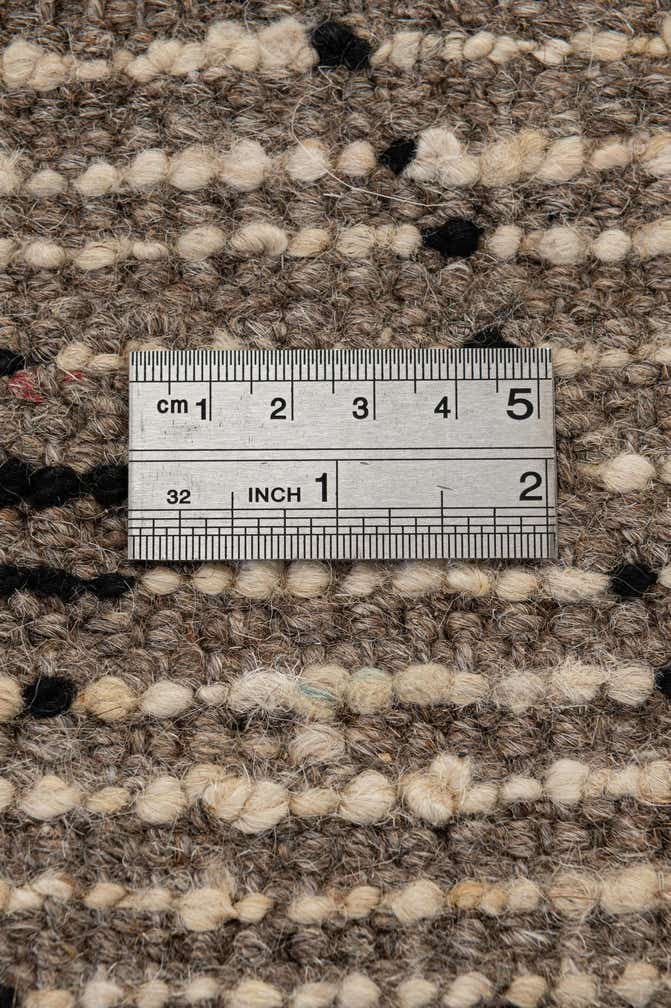 6' 9 x 9' 3 Hand Knotted Darya Wool Rug