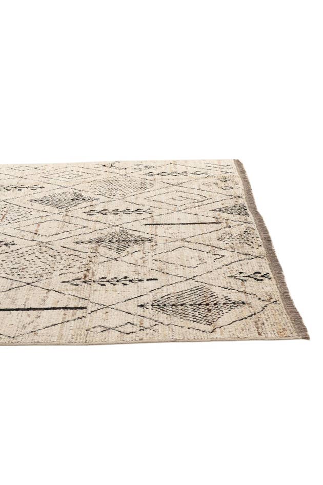 Detail image of 6' 9 x 9' 3 Hand Knotted Darya Wool Rug