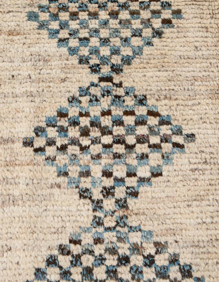 Detail image of 6' 6 x 9' 7  Hand Knotted Darya Wool Rug