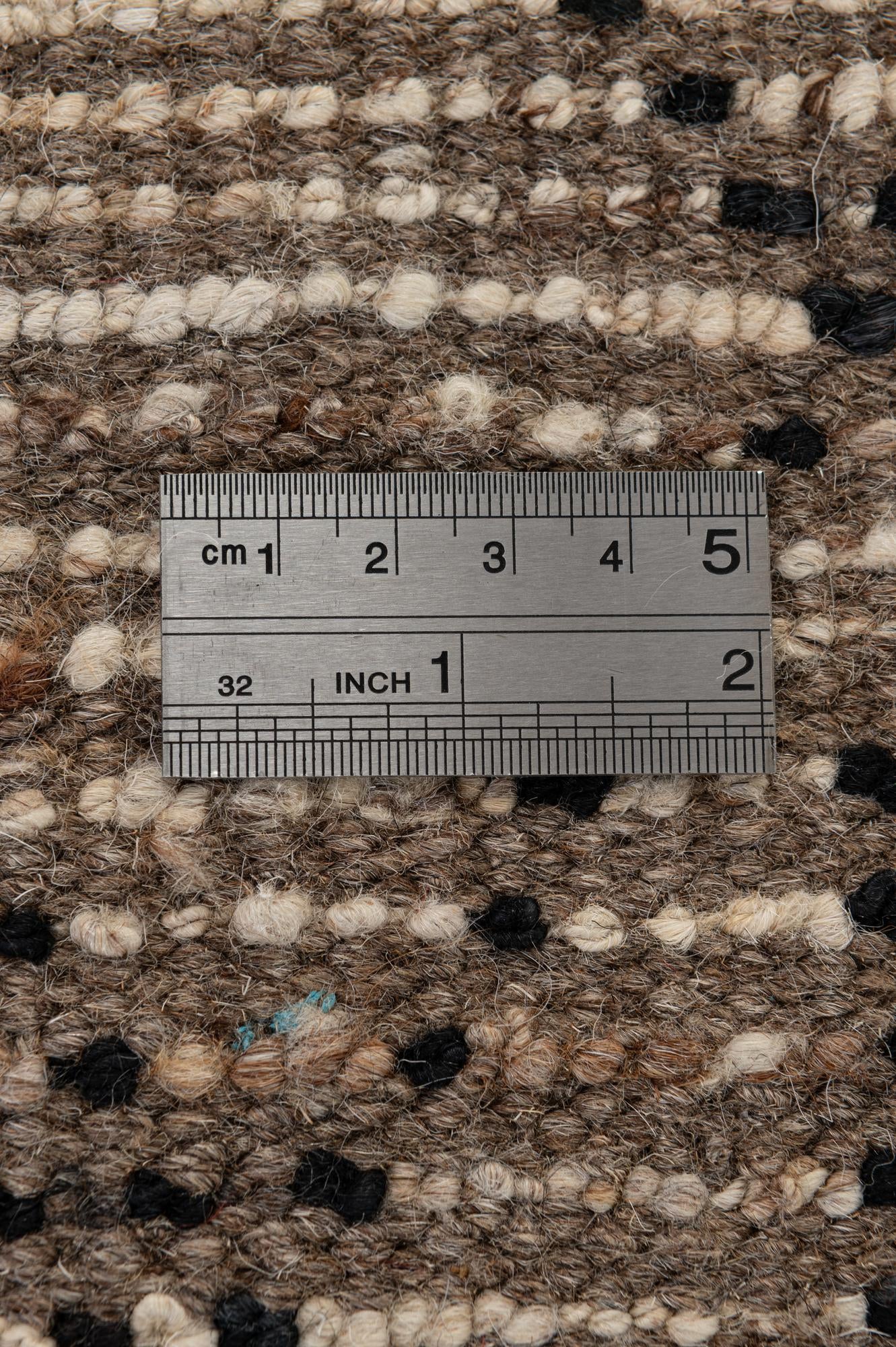 6' 9 x 9' 9 Hand Knotted Darya Wool Rug