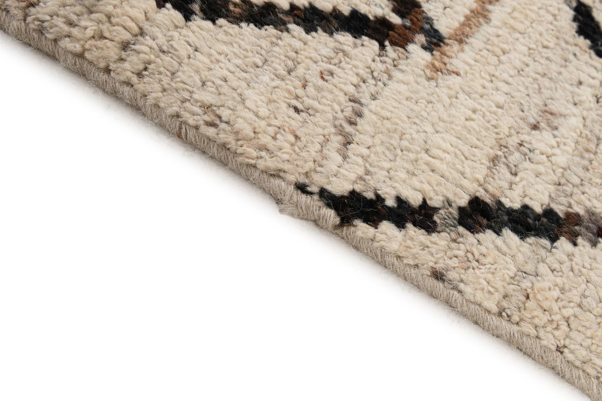 6' 8 x 9' 11 Hand Knotted Darya Wool Rug